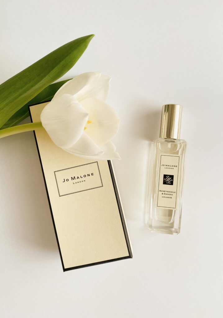 Honeysuckle & Davana by Jo Malone London: A Modern Floral with Golden Warmth